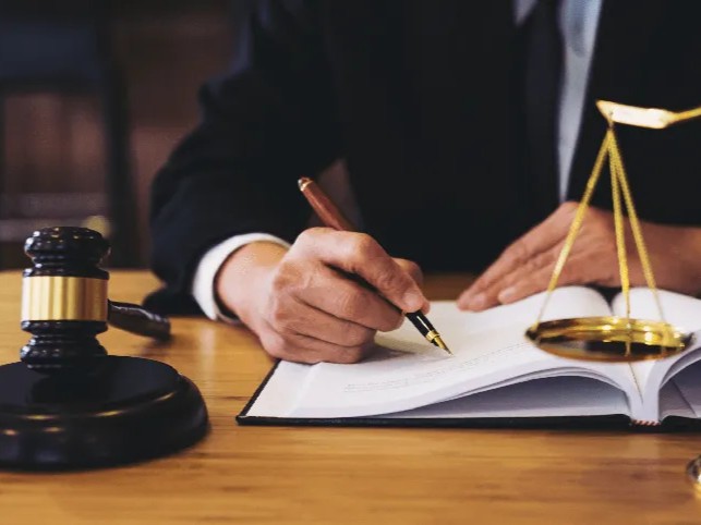 Payroll Compliance & Labour Law Advisory